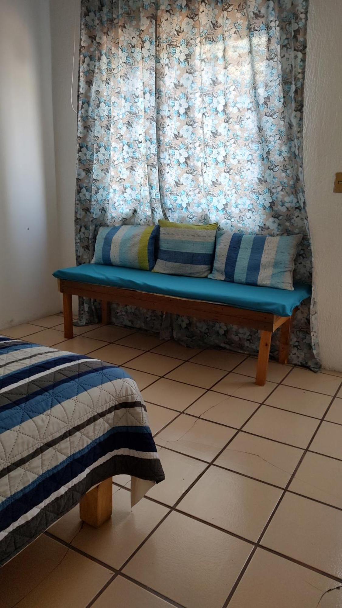 Habitacion Privada En Casa De Huespedes Гуадалахара Екстериор снимка